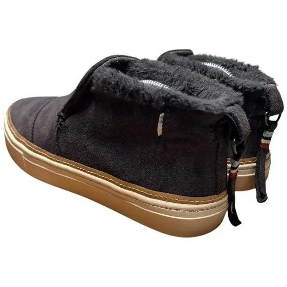 TOMS Paxton Women's 6.5 Gray Suede Ankle Boot Sneaker Faux Fur Lined Shoe - Picture 3 of 15